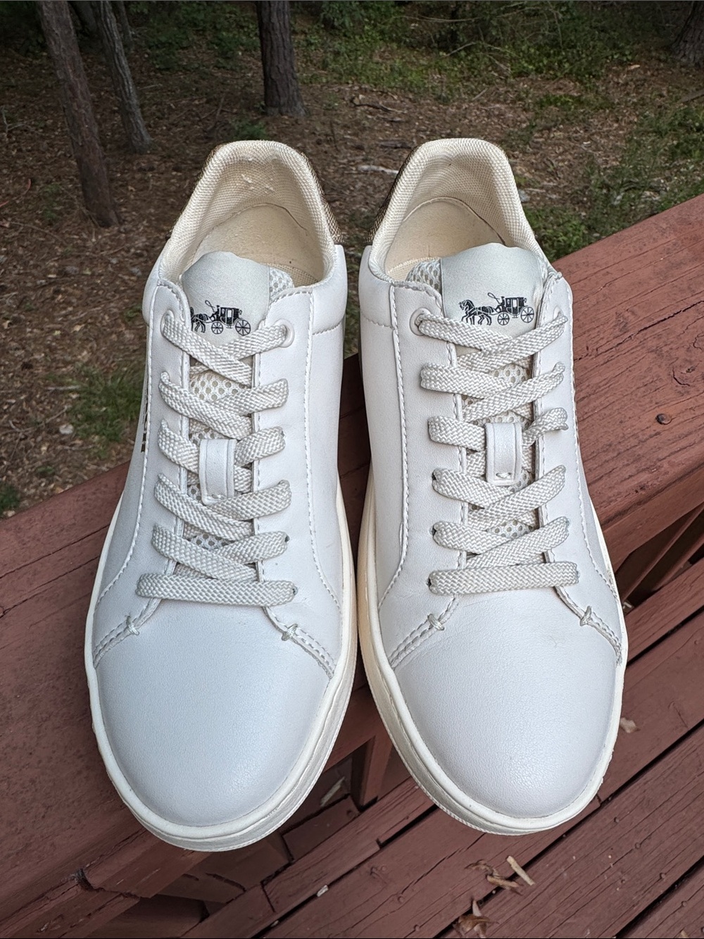 Coach Lowline Cream Leather Lace up sneakers gold signature heel EU 36.5